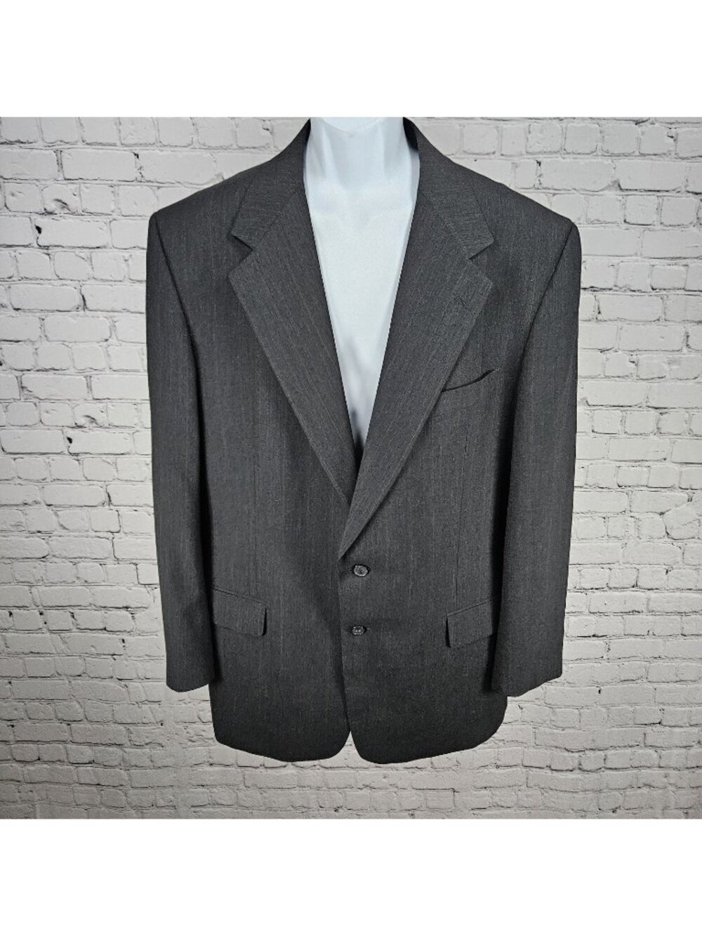 Calvin Klein Grey 100% Wool 2 Button Ventless Notch Blazer Sport Coat USA 44L